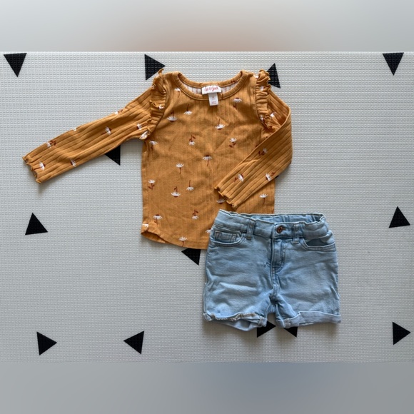 Okie dokie|Baby girl,toddler Mustard Long Sleeve Top ditsy floral & jean shorts• - Picture 3 of 5